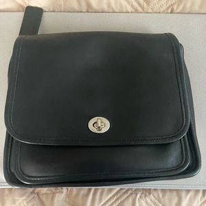 Vintage Coach Ramblers Legacy Crossbody bag 9061.